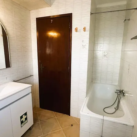 Charles House - Baleal Lägenhet